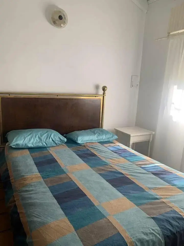 Casa con pileta y excelente ubicación – Calle 11 N°1538, Las Toninas - Imagen 3