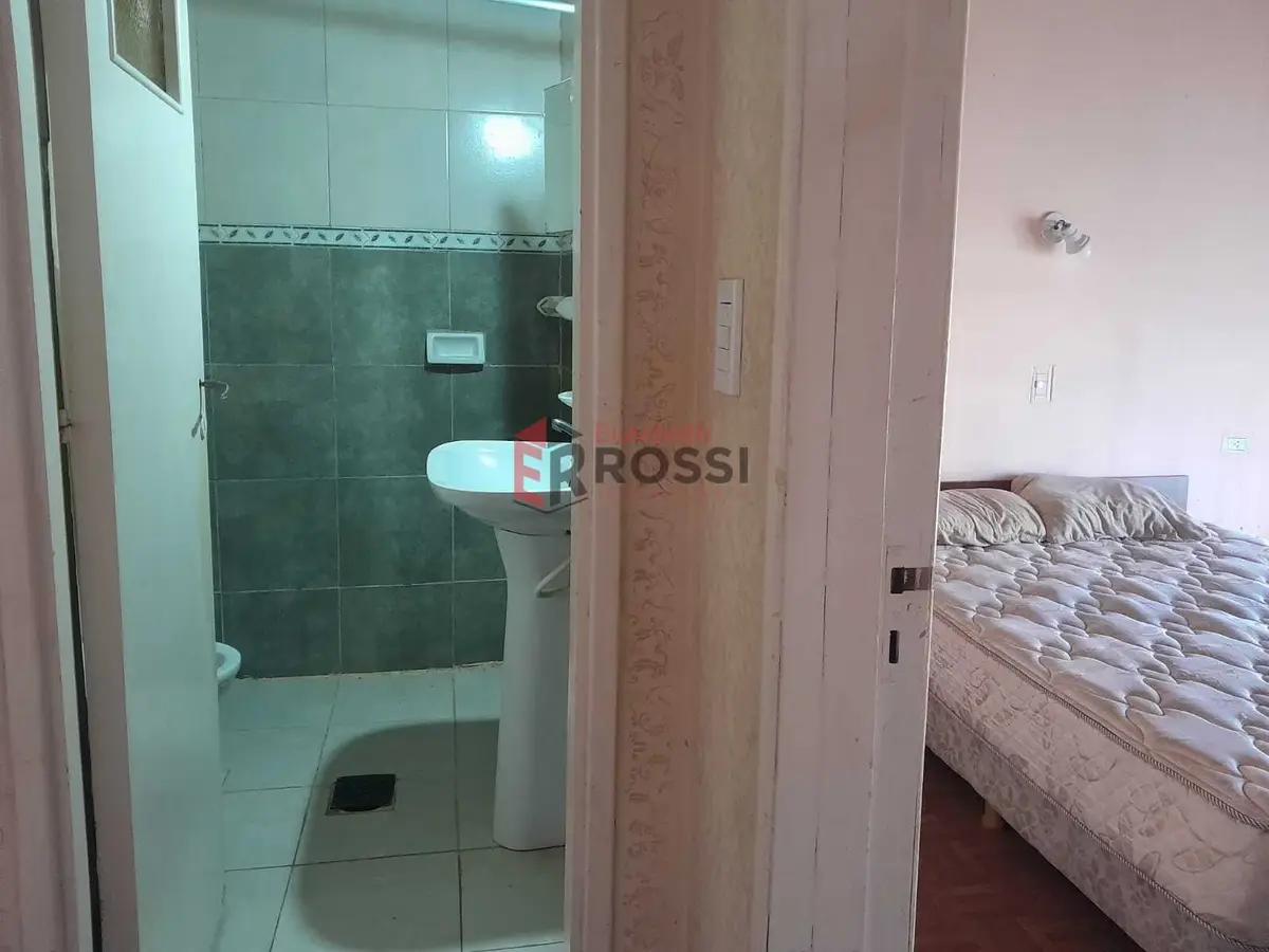 Casa a metros del mar con garaje y parrilla – Zona Calle 1, Las Toninas - Imagen 5