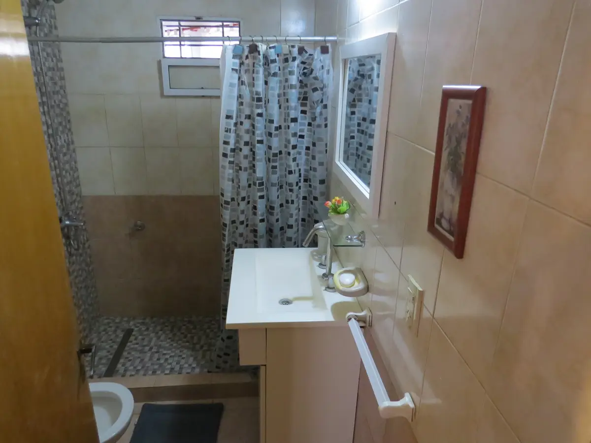 Dúplex con Potencial Constructivo y Excelente Ubicación – Calle 24 N°487, Las Toninas - Imagen 20