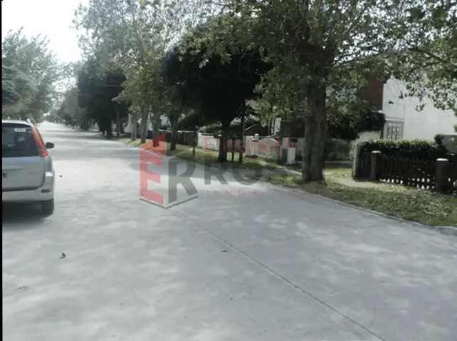 ¡Escucha Propuesta! Lote Apto para Estacionamiento – Calle 3 e/ 34 y 36, Las Toninas - Imagen 1