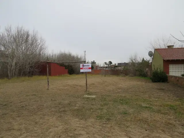 Lote nivelado y con excelente ubicación – Calle 5 e/ 24 y 26, Las Toninas - Imagen 2